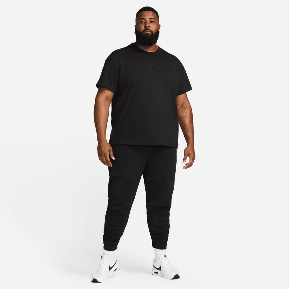 Nike Sportswear Mens Tee Premium Essentials - Black - 50-50 Skate Shop