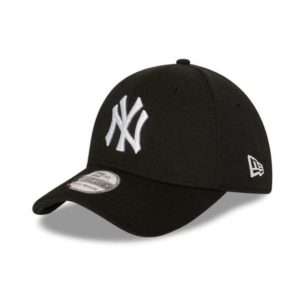 New Era 39THIRTY New York Yankees Black White - 50-50 Skate Shop