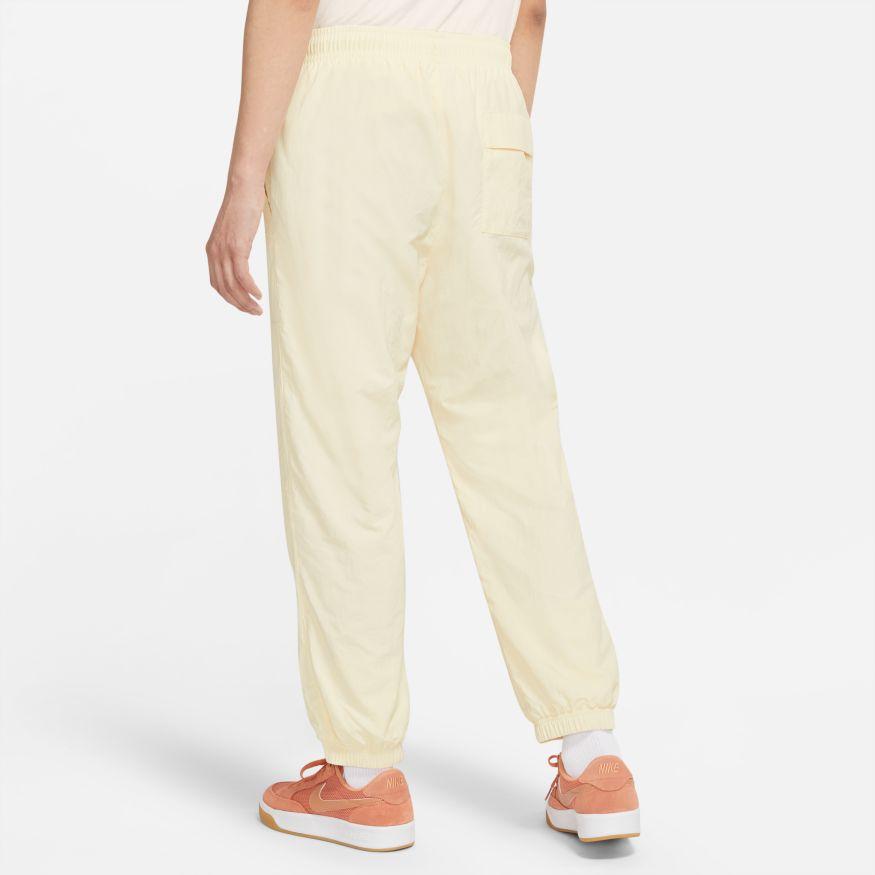 Nike Sb Novelty Track Pants Nike SB Novelty Track Pant Coconut