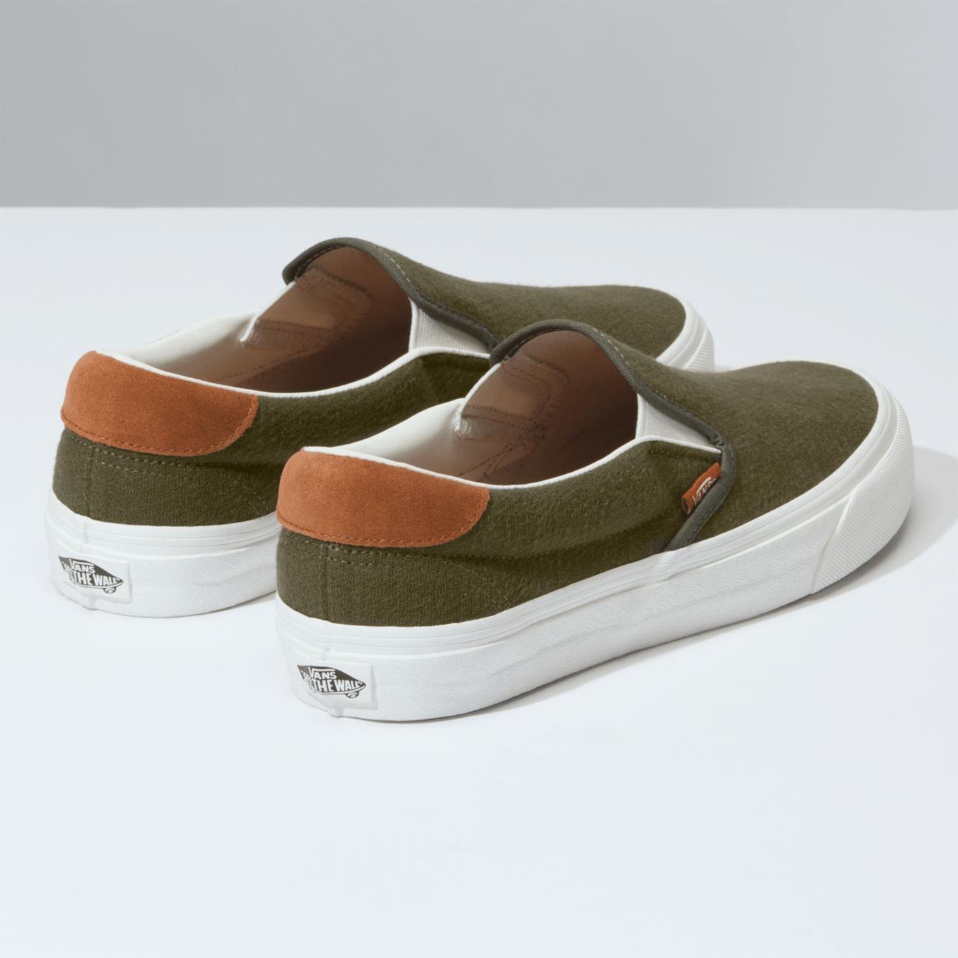 Green vans slip hot sale on shoes